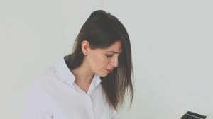 Marine Manasian - Бабочка