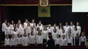 средний хор Гармония 1.  Весенняя песня 2 . Гроза 3.  Как в лесу, лесочке 4.  Россия