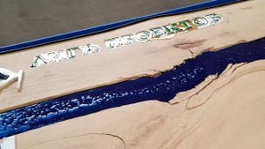 Изготовление стола из деревянного слэба с полимерной смолой