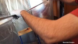 Как обойти шкаф купе своими руками  натяжным потолком