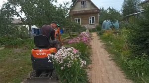 Дренаж на дачном участке. Мини трактор в помощь