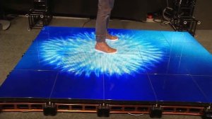 Интерактивный светодиодный пол