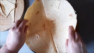 ПИЦЦА из лаваша на скорую руку Как приготовить пиццу на лаваше Домашняя пицца на лаваше в духовке