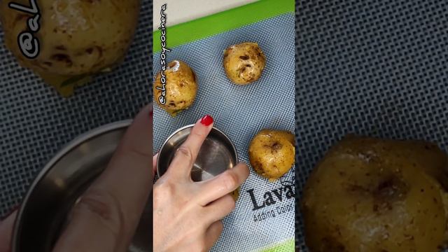 Deliciosas #PAPAS al HORNO con ROMERO & #PARMESANO | Te enseño en 1 minuto | Ahora soy cocinera