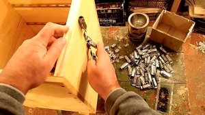 Украинские скрепы-защелки для альпийского улья