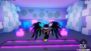 расказываю почему не работают коды на русскую музыку в роблоксе