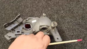 Фонарь противотуманный задний левый Toyota RAV4