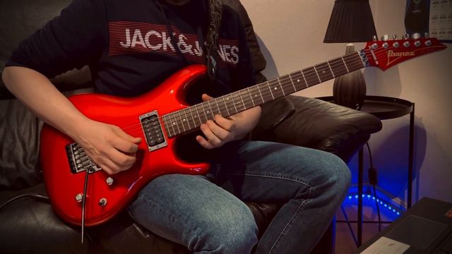 Love Thing (Joe Satriani) Cover without wah wah. Played with Ibanez JS1200 and Boss GT-1) смотреть онлайн