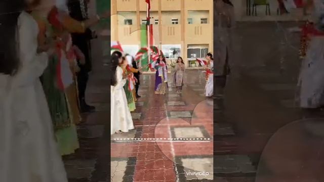 العيد الوطني المجيد 51 مدرسة نجية بنت عامر الحجرية(5-7) смотреть онлайн