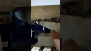 Трещит акриловый поддон что делать?