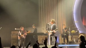 Arctic Monkeys - Fluorescent Adolescent, Live in Linz (2023)