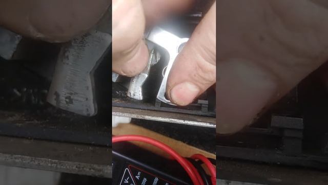 Как поставить пружину в дверной замок нива шеврале??? смотреть онлайн