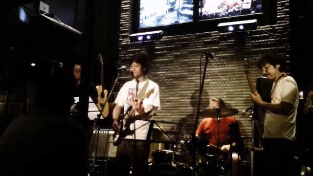 Further On Up The Road - Clapton Tribute Session in CRAWFISH 2012/08/12 смотреть онлайн