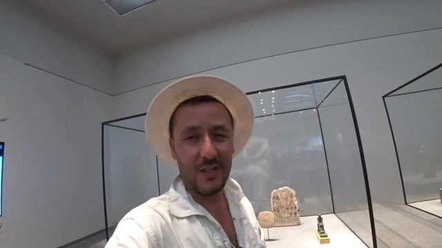 Luvr Abu Dabi muzeyi /Лувр Абу Даби Музейи смотреть онлайн