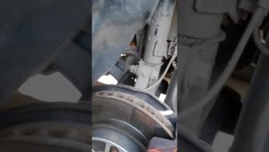 Снятие правой фары тойота виш 2005 г. часть 1.