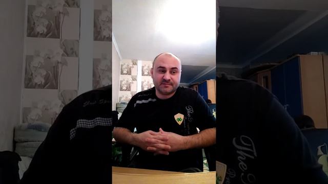 Эдуарду Григоряну (домашнему качку) сломали нос, отметелили, дали пиз..лей. Опустился ниже плинтуса смотреть онлайн