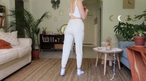 Halara Patitoff & Cloudful Collections Try-on Haul! | Bloat friendly & comfy clothes for gi issues!