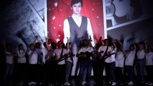Клип на выпускной от родителей "Когда ты станешь большим" по мотивам клипа группы Градусы "МамаПапа