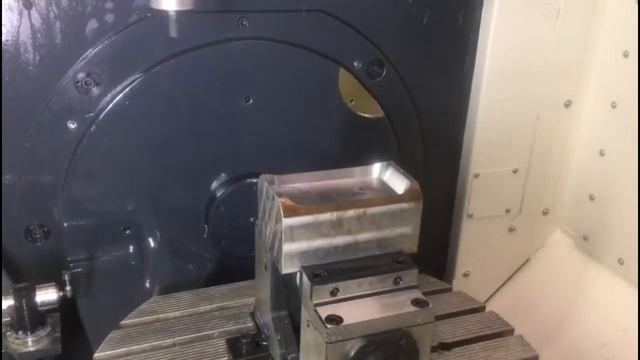 Полноценная  5ти осевая обработка