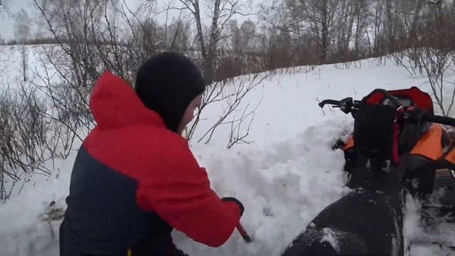 Испытание снегохода Arctic Cat M800 Polaris 850 Patriot, RMK 800,ТАЙГА ВАРЯГ 550,Русская механика смотреть онлайн