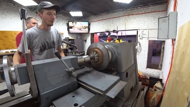 Первый тормозной диск, почти не комом)) | УТ16ВМ смотреть онлайн