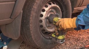 Гайковерт Ryobi в деле