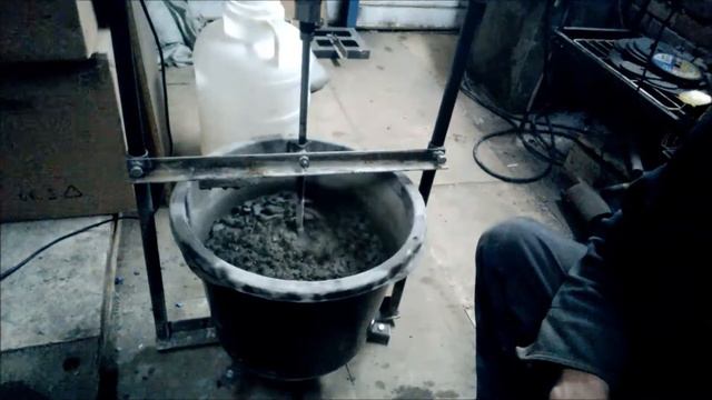 Бетоносмеситель из дрель - миксера ДИОЛД ДЭМ-2 смотреть онлайн