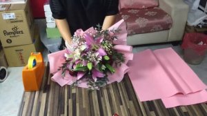 Wrap a lily bouquet for anniversary ( 动手包一束百合 ） Huamama @ Carousell