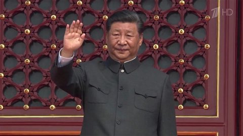 Лидер Китая Си Цзиньпин назвал "игрой с огнем" планы Нэнси Пелоси посетить Тайвань