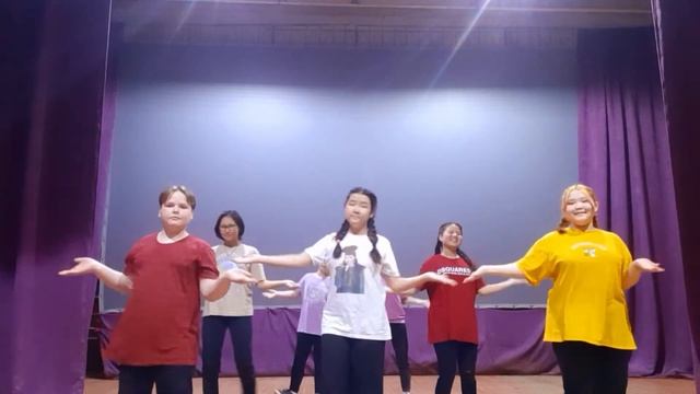 группа "Шаг вперёд " танец "Go go"Дом Культуры с.Зензели.