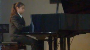 ALXAZOVA ZARIFA plays the piano(12 YEARS)