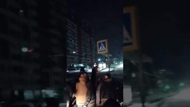 В Киеве начались митинги с требованиями включить свет.