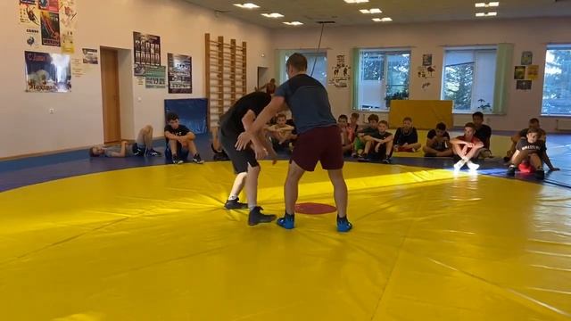 Контрим от бокового прохода… смотреть онлайн