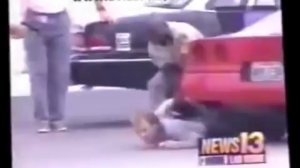 Большая подборка идиотов с оружием