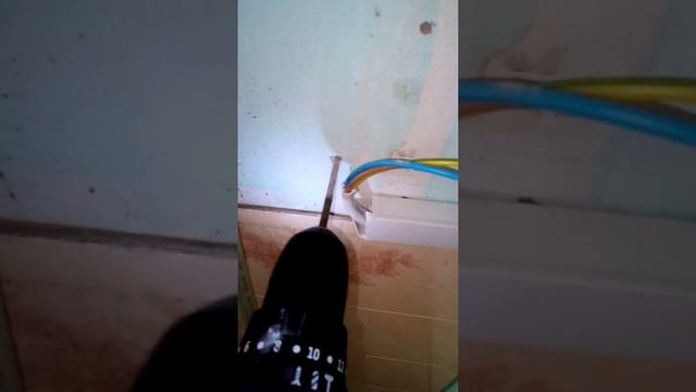 ударный шуруповерт смотреть онлайн