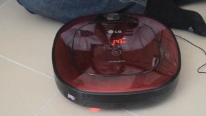 LG Hom-Bot, Review