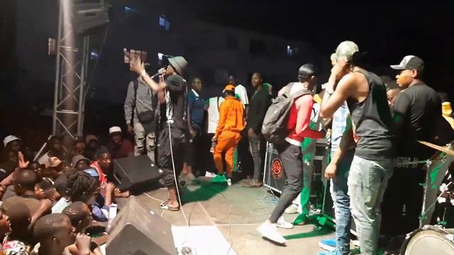 Chimbwa Mupengo chakauraya stage Passion Java Album Launch Block 9 Matapi Chilspot Rec смотреть онлайн