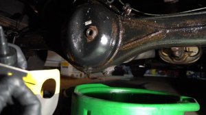 How to replace Toyota tundra rear differential gear oil, same thing on Toyota and Lexus vehicles.