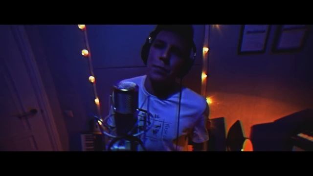 DRUNK RAP FREESTYLE # 1 / ГОСТЬ: ПЧЁЛКИН смотреть онлайн