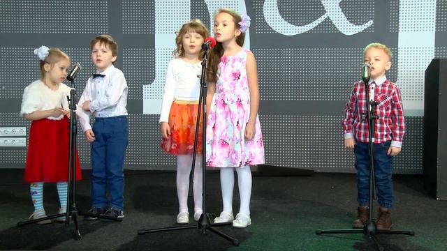 Вокальный ансамбль "ОРАНЖЕВАЯ ПЕСНЯ" смотреть онлайн