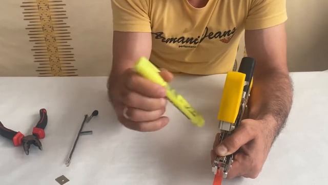 Тапенер замена ножа,как снять и поставить новый!!