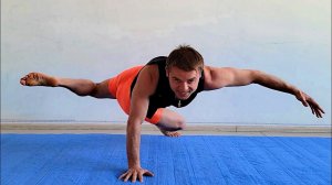 Back stretch in 3 minutes.YOGA FOR MEN