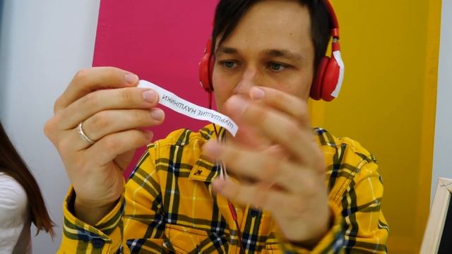 Челлендж в наушниках - Сложный уровень - игры для девочек смотреть онлайн