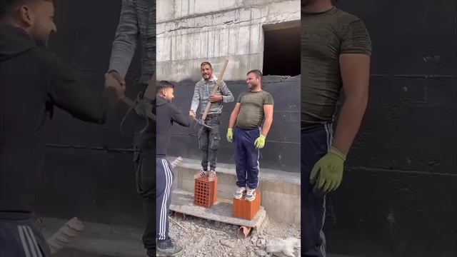 ТБшник на стройке ч.44 смотреть онлайн