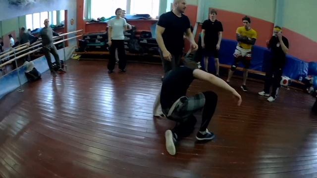 Tolpar old school. Упреждение без оружия связки начала боя.