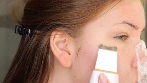 УЛЬТРАЗВУКОВАЯ ЧИСТКА ЛИЦА ДОМА ? КАК ИЗБАВИТЬСЯ ОТ ПРЫЩЕЙ И ЧЕРНЫХ ТОЧЕК В ДОМАШНИХ УСЛОВИЯХ ? ?