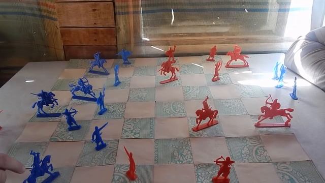 Играем в СОЛДАТИКИ как в ШАШКИ. Развивающие игры для детей. смотреть онлайн