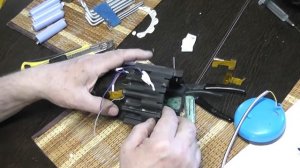 ? ? Ремонт Пылесоса Бош Атлет 18 вольт, замена аккумуляторов 18650, плюсом почистил помпу.