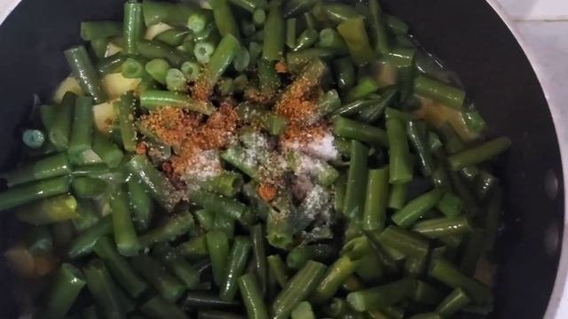 Стручковая фасоль с картофелем