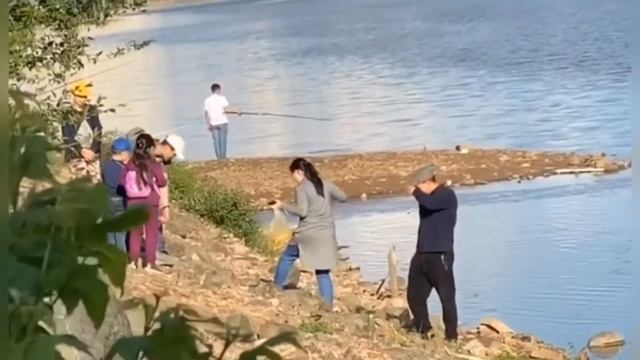 Рыбалка в Ишим набережная Астана Нурсултан Щука на блесну смотреть онлайн